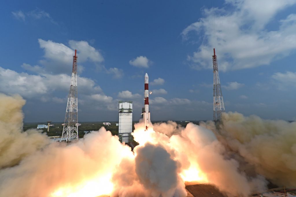 Indija je postavila  vesoljski rekord
