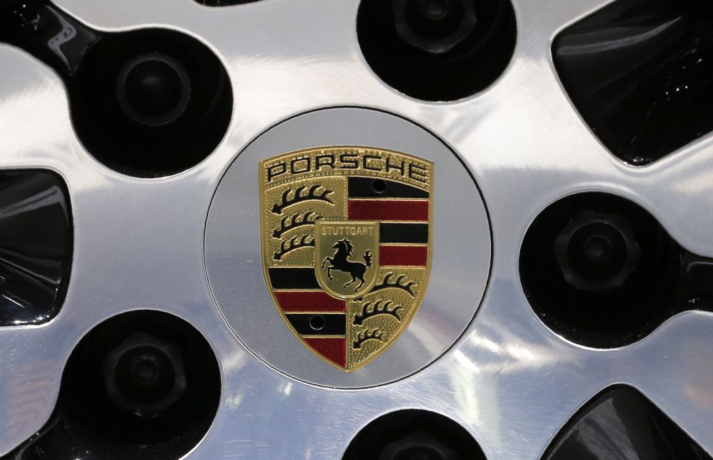 Porsche na avto zasluži 16.000 evrov