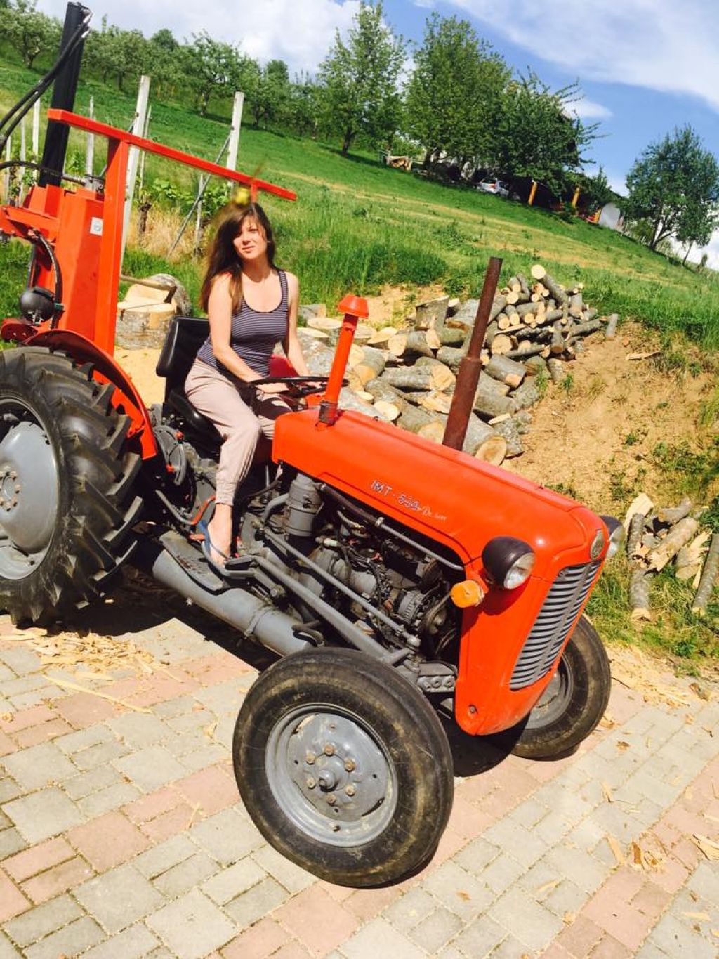 Jasna Kuljaj za volanom: Vsi njeni traktorji