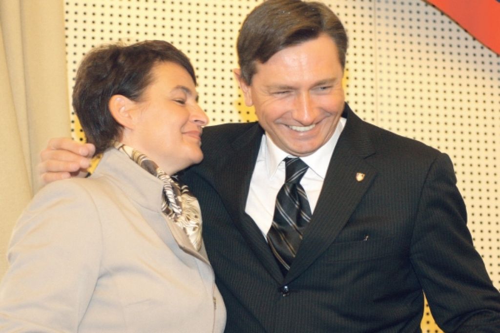 Pahor s predlogom v DZ: 14 ministrov bo kos izzivom