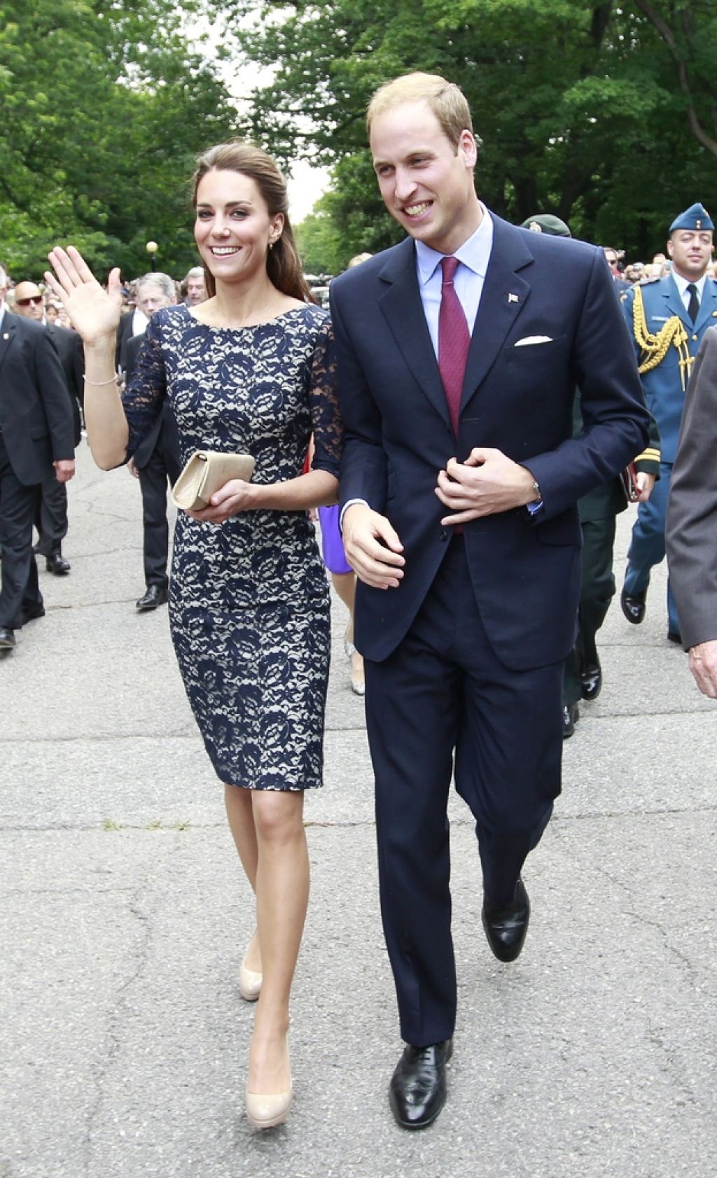 Kate (29) in William (29) živita v Kensingtonski palači