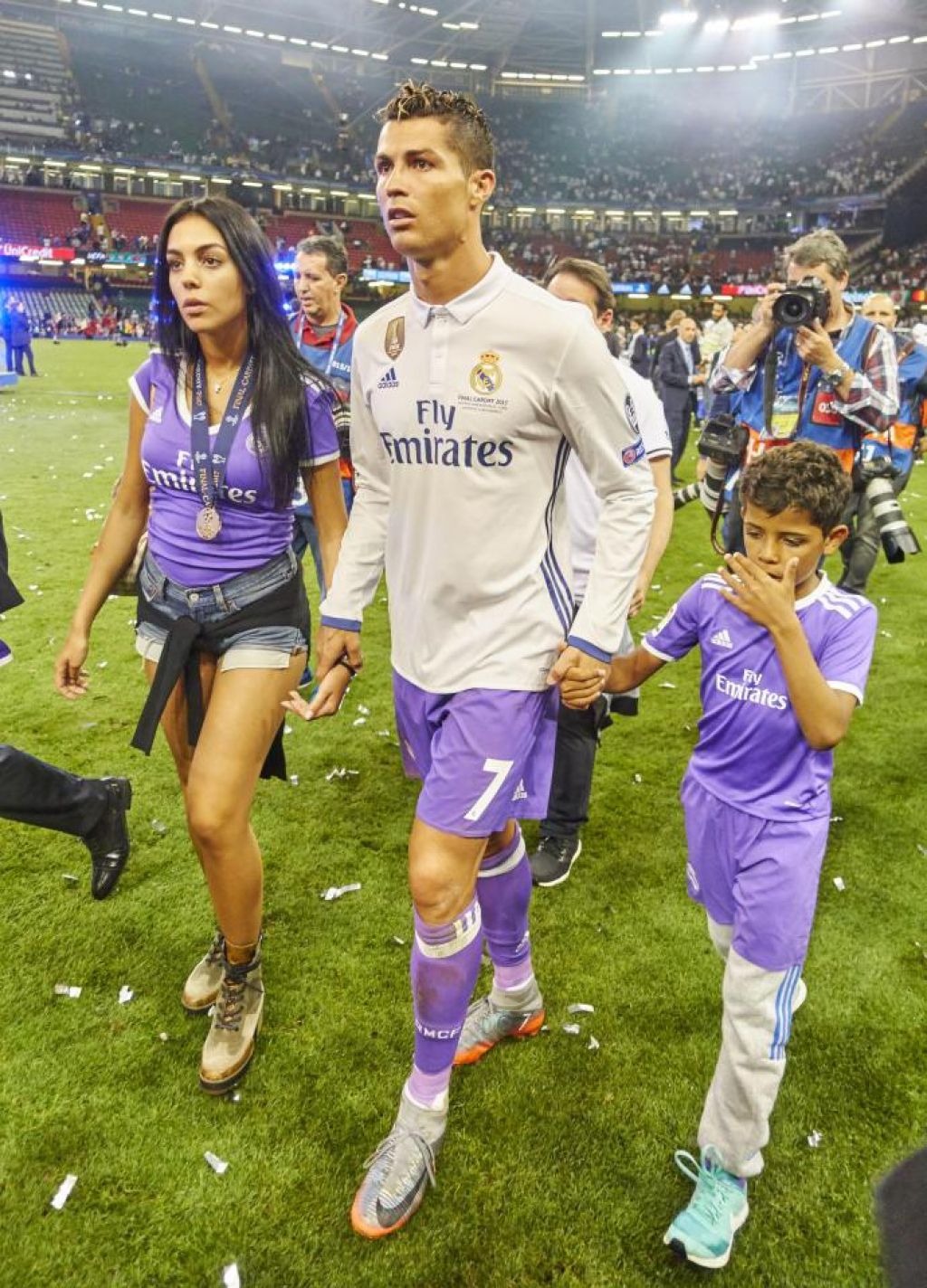 Ronaldo bo dobil četrtega otroka, a še vedno ne zna dobro previjati