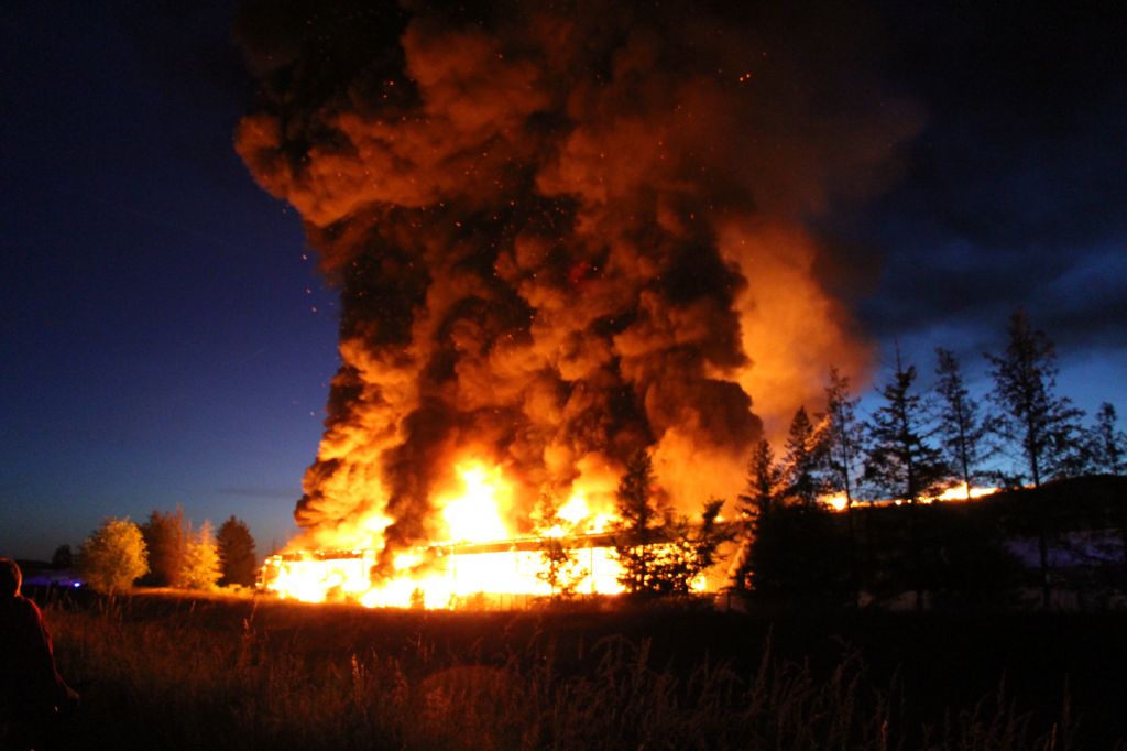 FOTO: Za največji požar v Prlekiji kriv človek