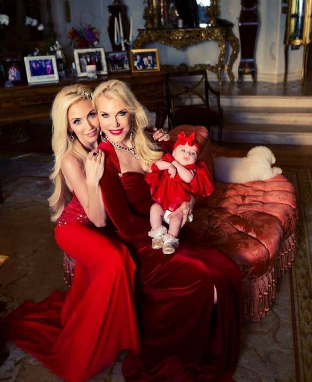 FOTO: Družinske vezi bodoče veleposlanice pri nas s Paris Hilton
