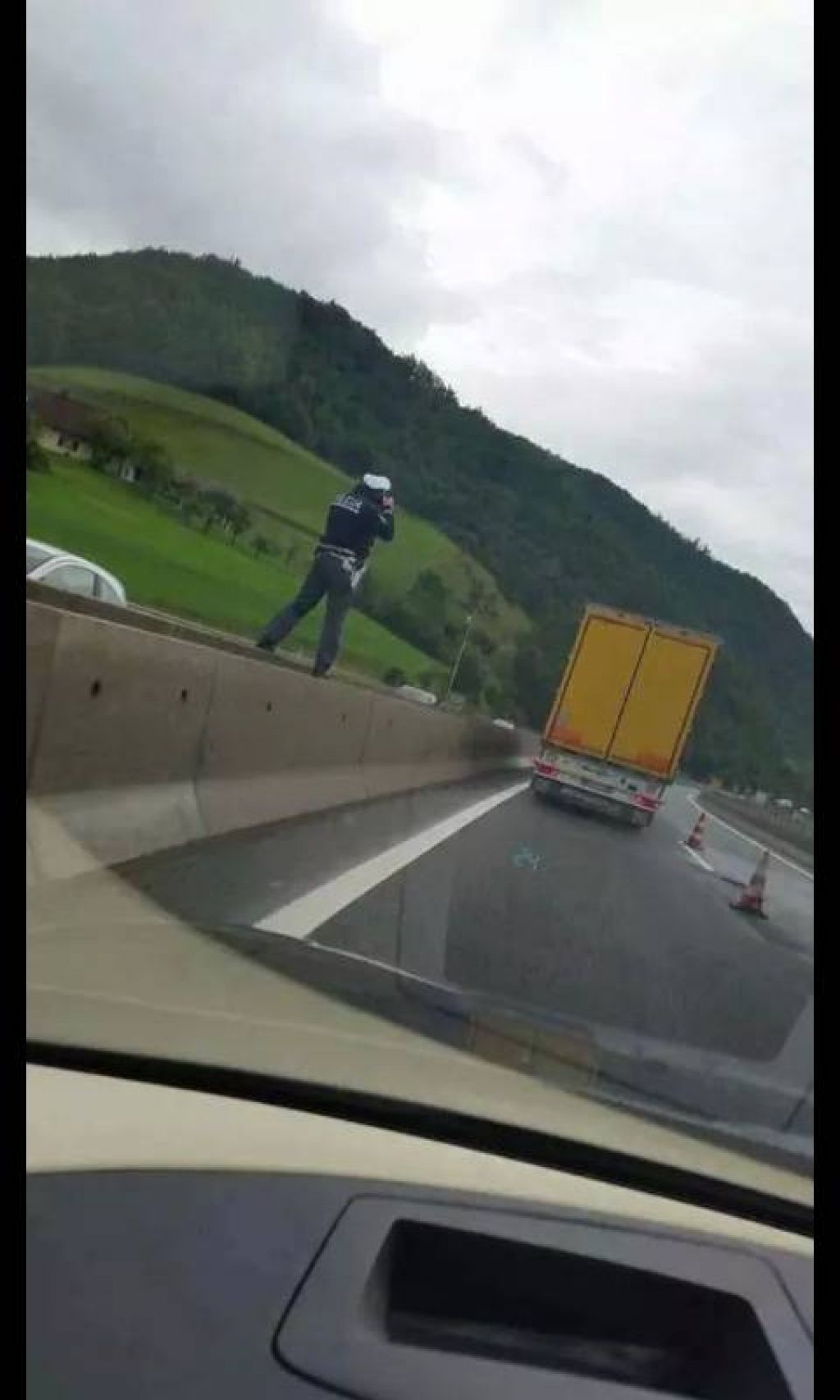 FOTO: Tako to dela slovenska policija